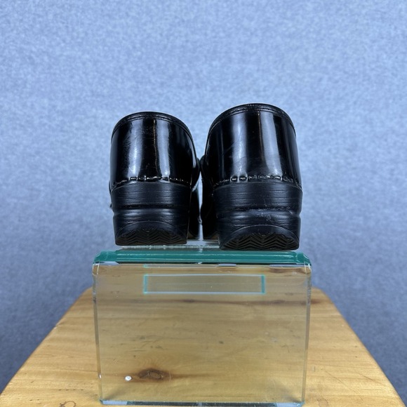 Dansko Professional Clog Black Pro Patent Leather Comfort Slip On 7.5-8 - Picture 3 of 7